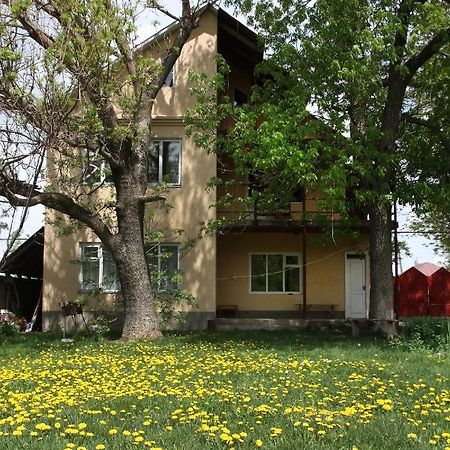 Hotel Дом Жени И Люды à Zhabagly Extérieur photo