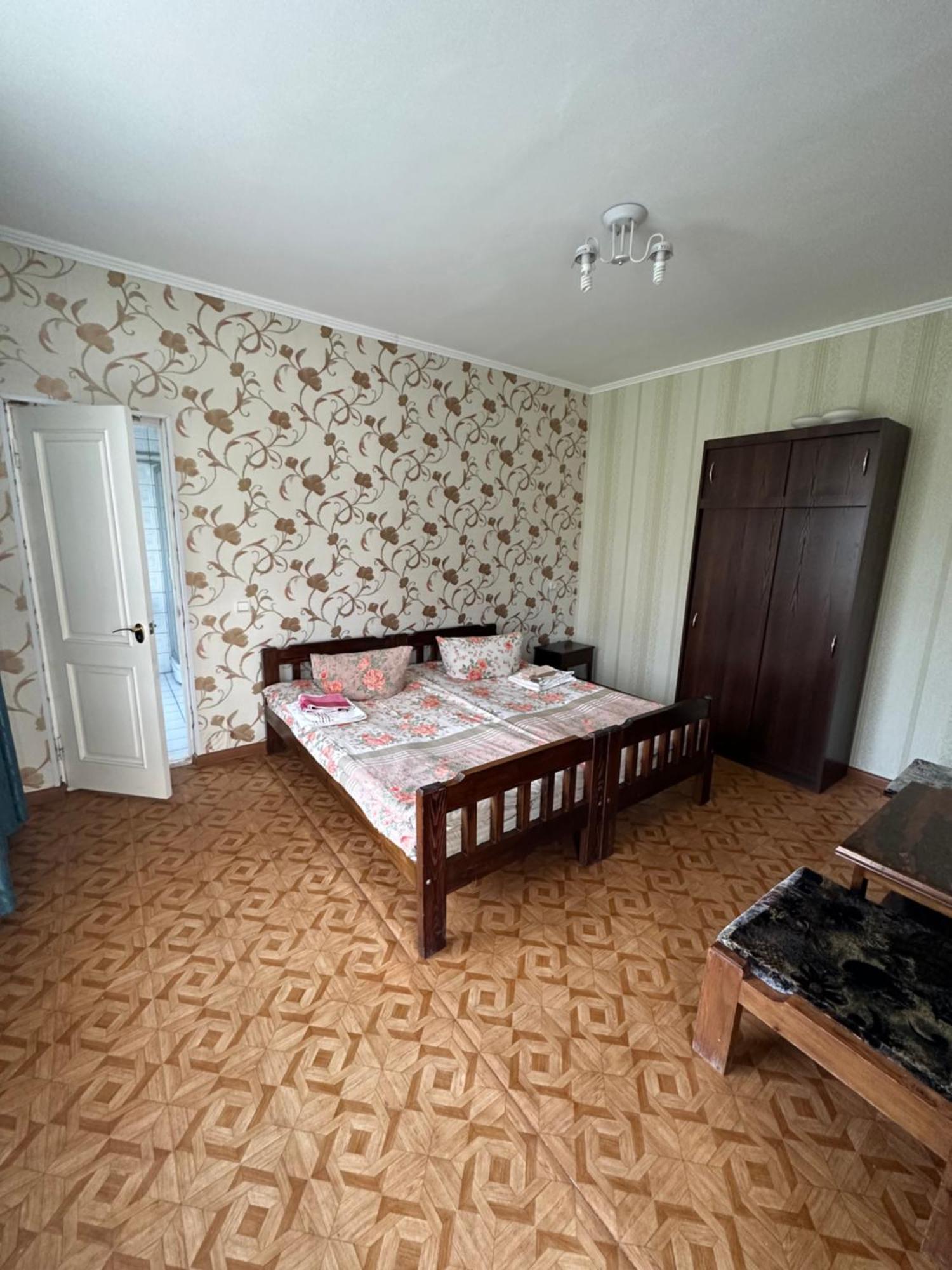Hotel Дом Жени И Люды à Zhabagly Extérieur photo